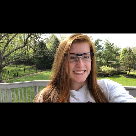 Meet your Posher, Terra - Picture 3 of 3